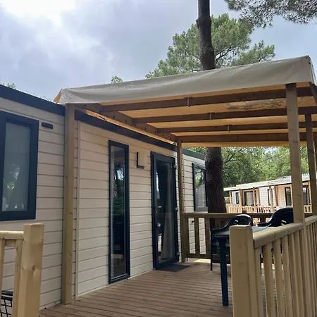 Les Maraises Camping