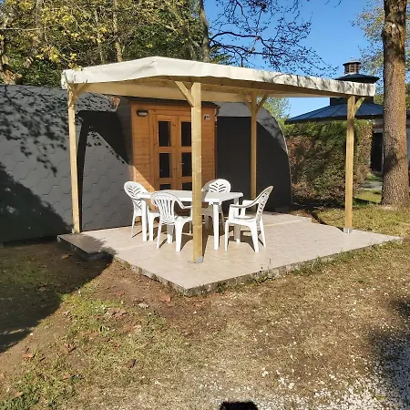 Campsite Les Maraises