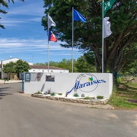 Les Maraises