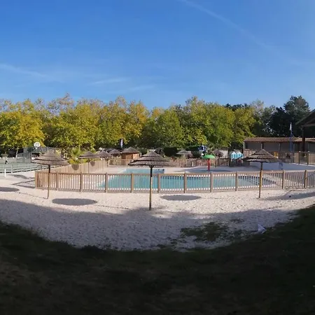 Campsite Les Maraises Saint-Martin-de-Re