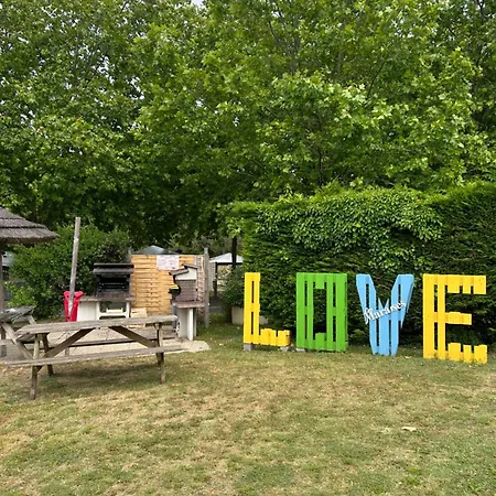 Camping Les Maraises 3*