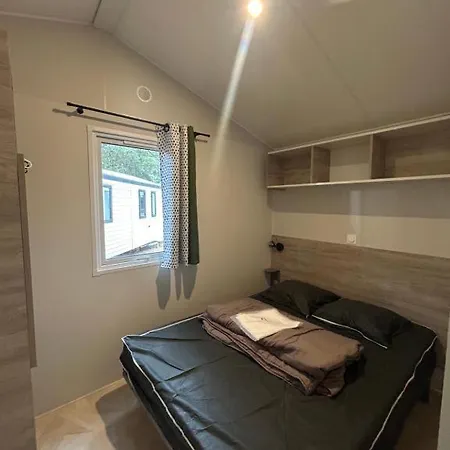 Les Maraises Campsite 3*