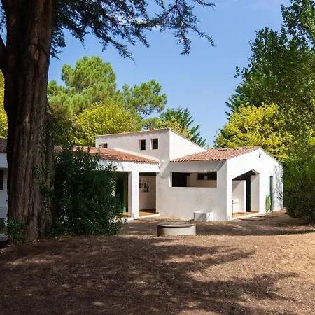 Les Maraises 3* Сен-Мартен-де-Ре