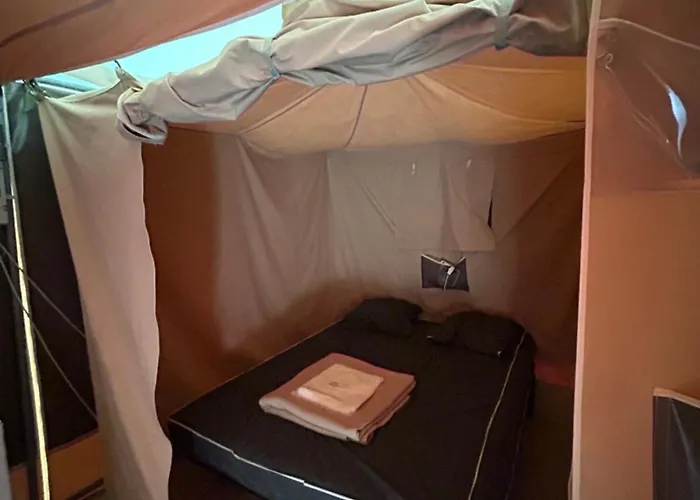 Les Maraises Camping