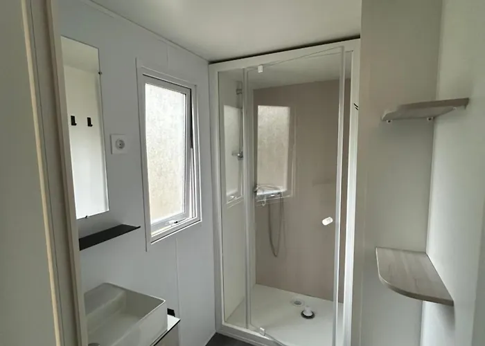 Camping Les Maraises